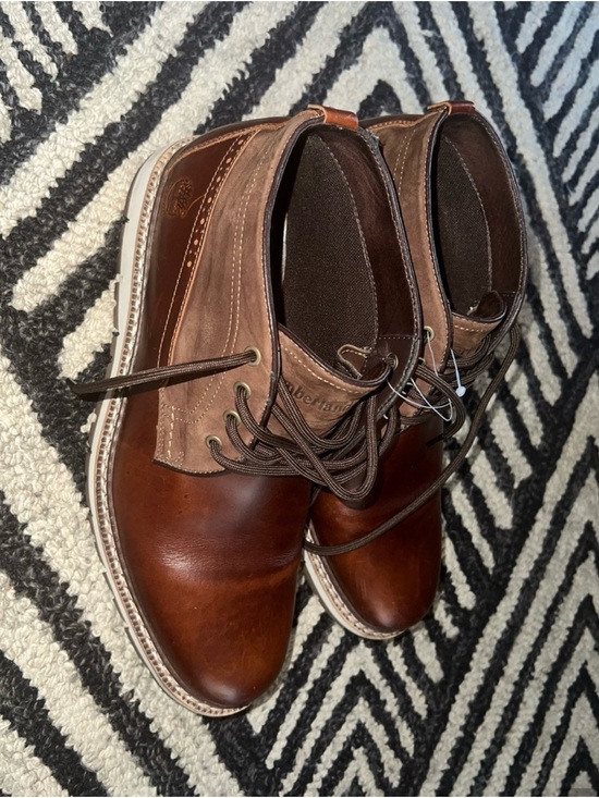 Timberland Two-Tone Brown Leather Chukka Boots